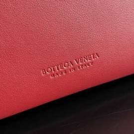 Picture of Bottega Veneta Handbags _SKUfw192821686fw